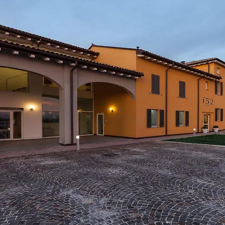 Hotel Forlanini 52 Parma