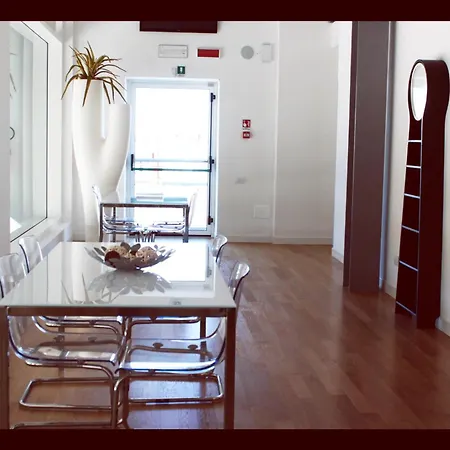 Hotel Forlanini 52 Parma