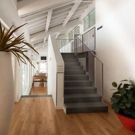 Ξενοδοχείο Forlanini 52 3*