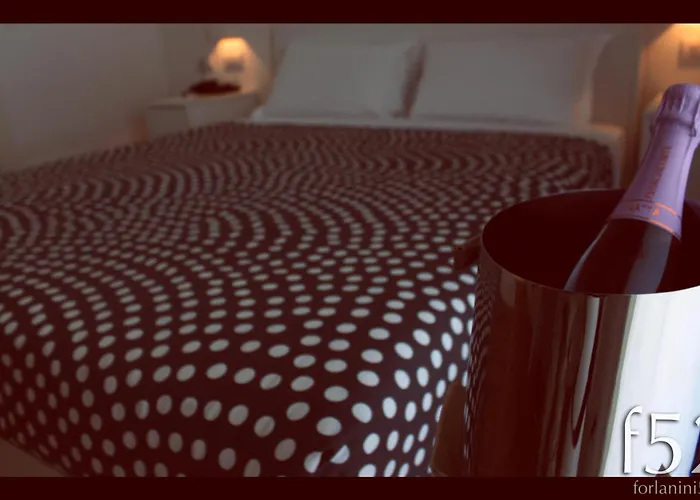 Szálloda Forlanini 52