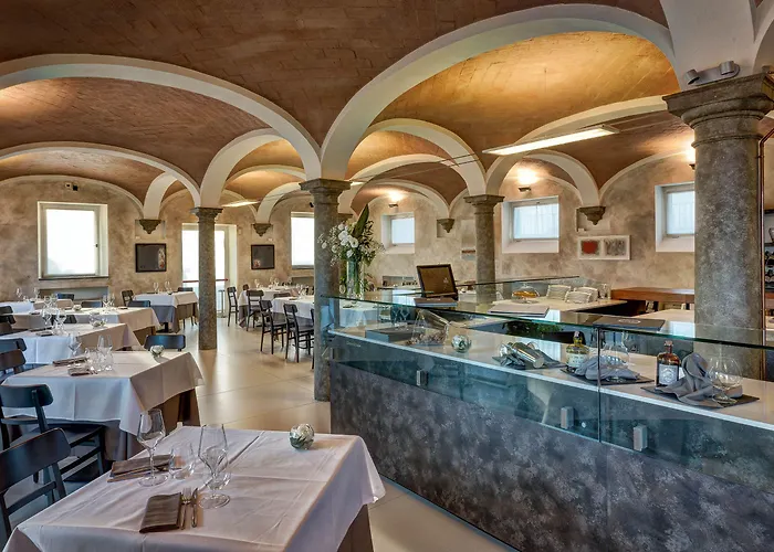 Forlanini 52 فندق بارما